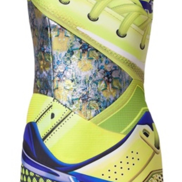 MARY KATRANTZOU S14 RUNWAY DRESS (10) - Picture 8 of 10